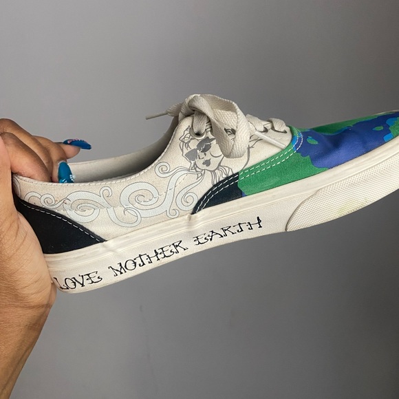 Mother Earth Vans low top - Picture 7 of 10